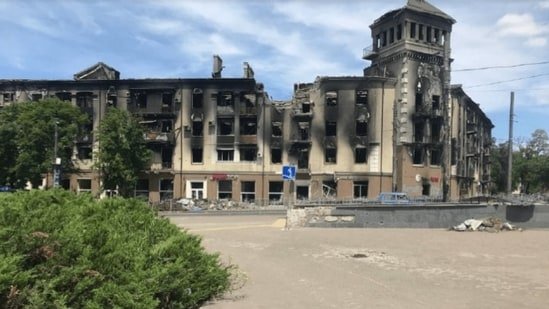 Home by Home, Russia Is Selling Occupied Ukraine to Russians